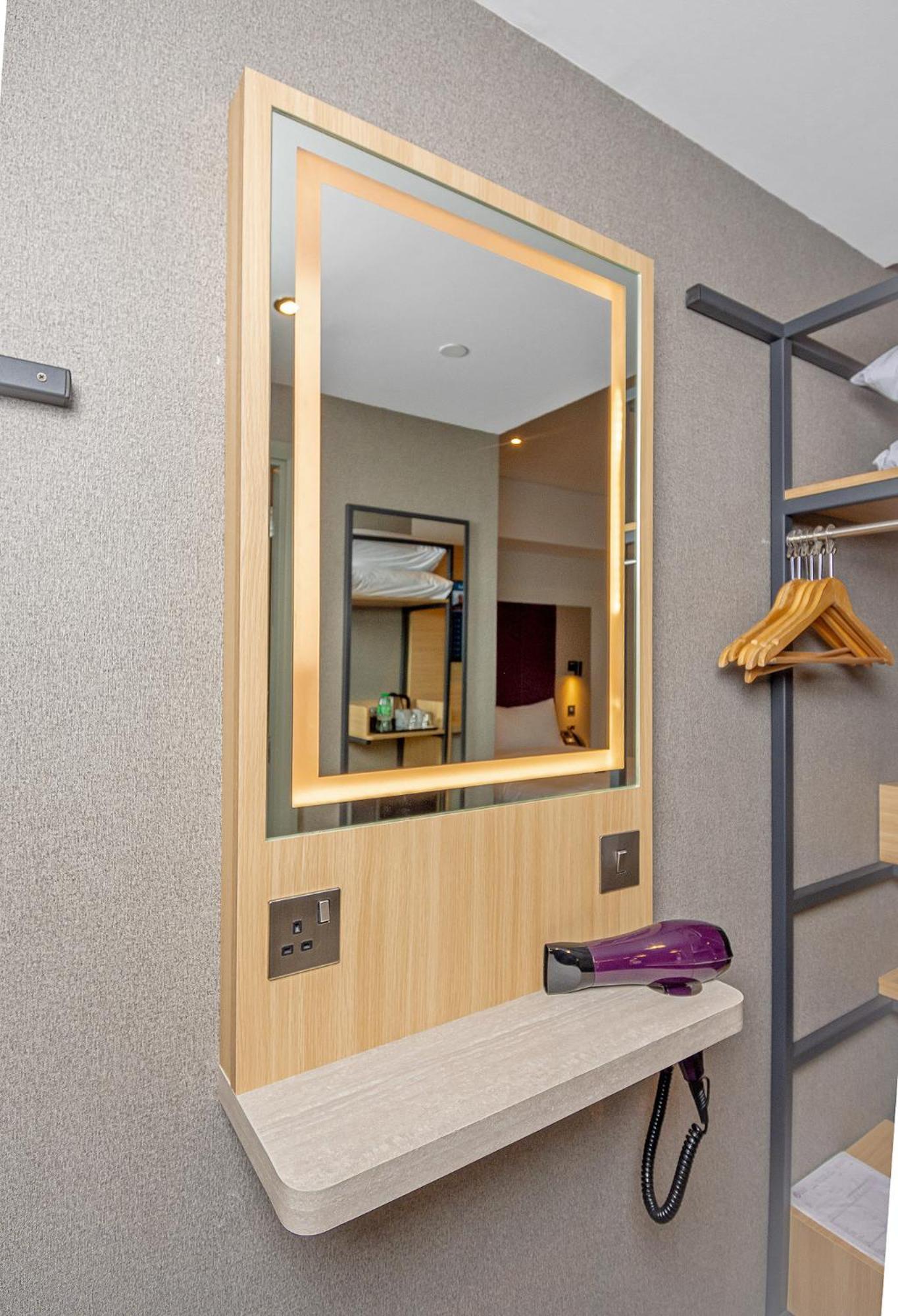 Premier Inn Abu Dhabi Capital Centre Pokój zdjęcie